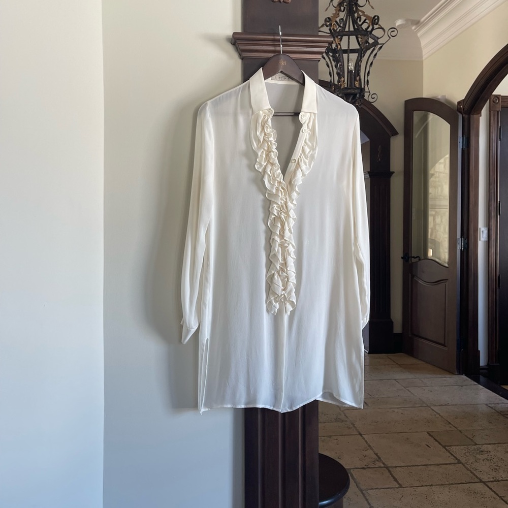 NWOT | Italian luxury designer Etro | Cream Ruffle V-Neck Blouse